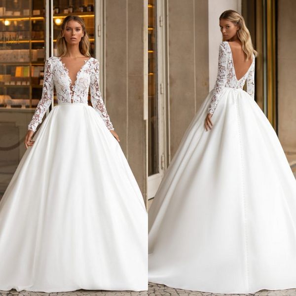 

ball gown wedding dresses v neck long sleeve tulle satin applique wedding gowns sweep train robe de mariÃ©e, White