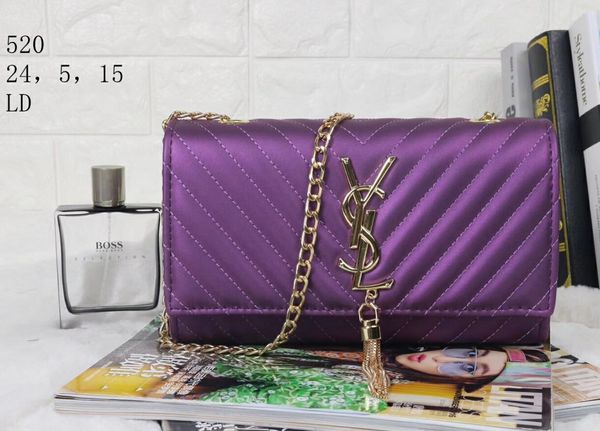 

Bolsa de Ombro lv_handbag
