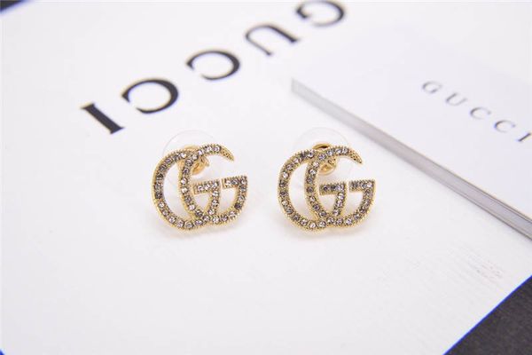 

Brinco Traseiro schwholesale