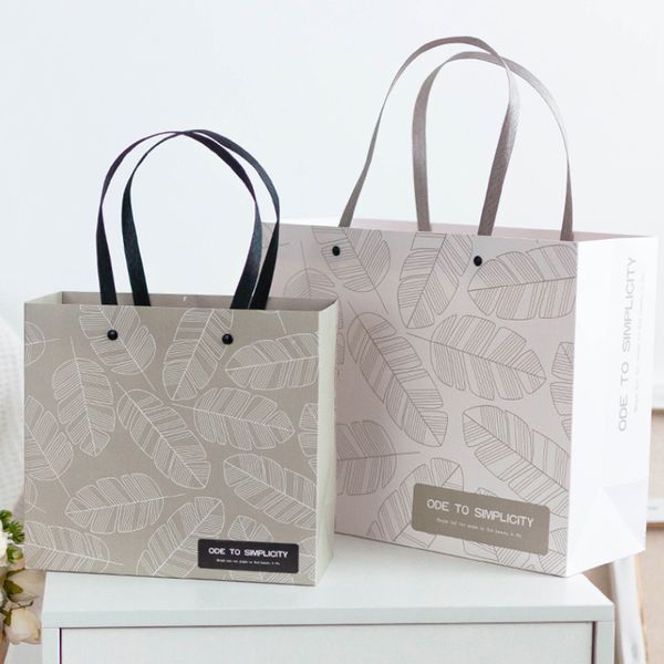 

ins style gift bag leaf pattern portable paper bag art birthday gift candy birthday party holiday accessories