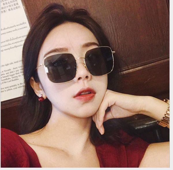 

new large-frame sunglasses, square-frame sunglasses, fashionable sunshade street glasses, White;black
