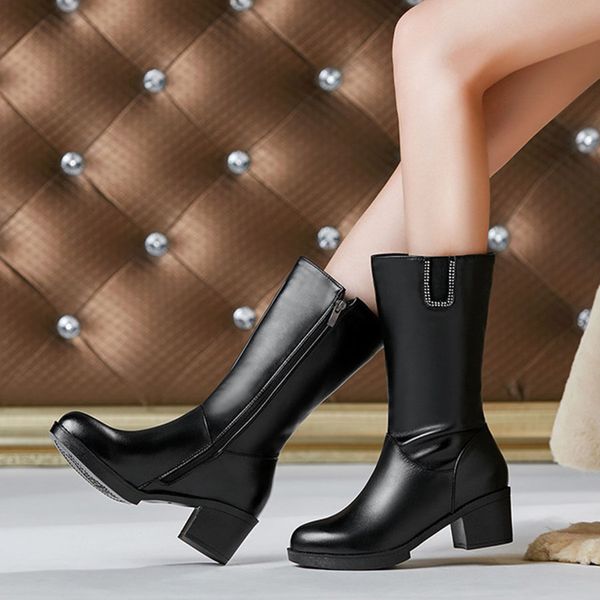 

winter new fashion women's boots nice quality genuine leather +pu soft anti-skid women's mid-calf vogue leather boots female, Black