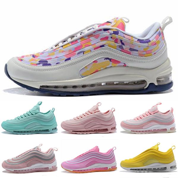 

Cla ic kid running hoe yellow pink green og women port hoe de igner women neaker hoe