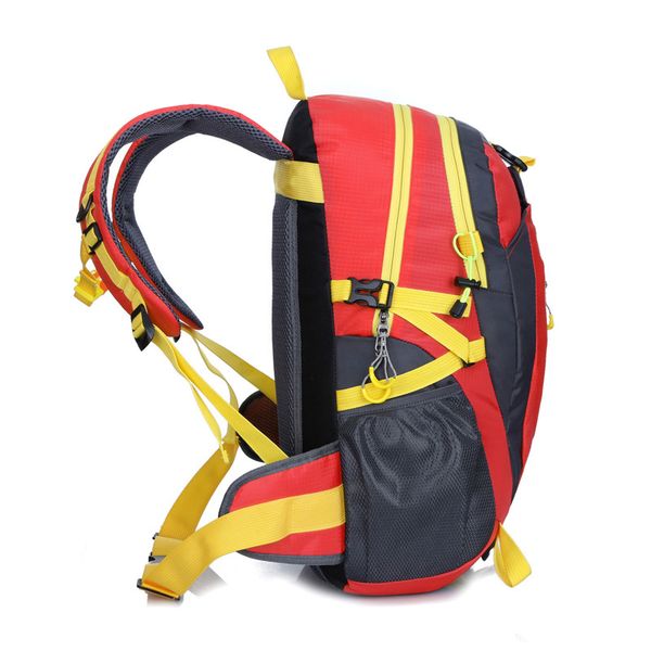 

town factory treasure] new style outdoor mountaineering bag waterproof nylon traveling bag couples shoulder casual sports backp