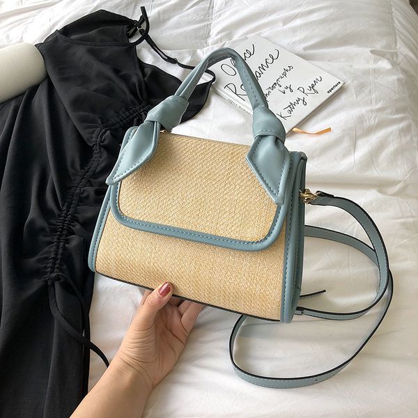 

на новой маленькой сумке девушка 2019 новый одно плечо наклонная сумка мода повседневная маленькая площадь