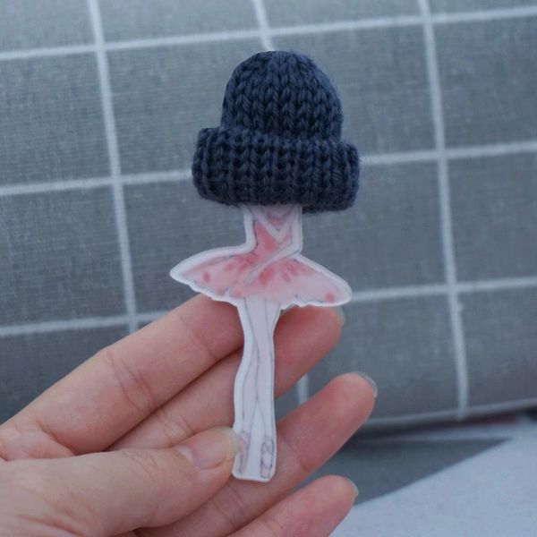 

woman hat brooch brooches pin brooches badges, Gray