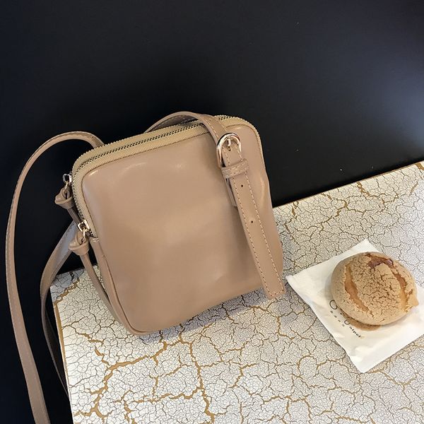 

new ins korean version of the double zipper shoulder messenger small bag temperament retro hand bag party han chao