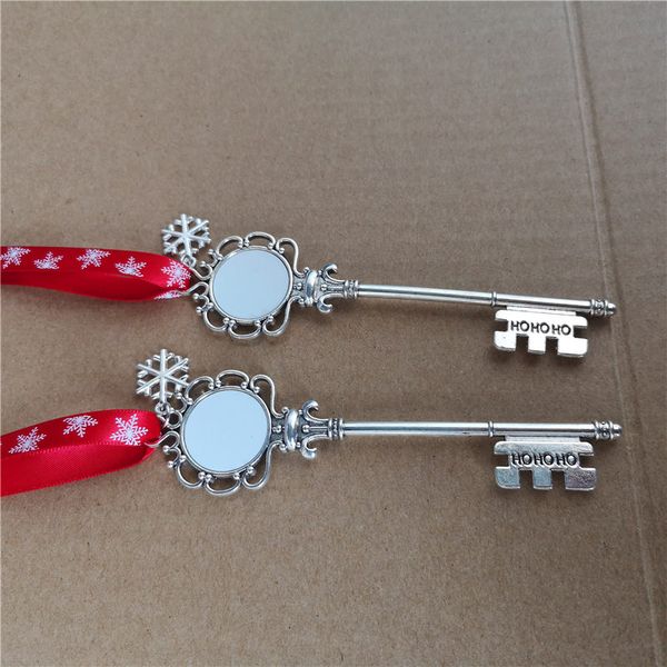 

sublimation santa claus metal long key with red snow rope transfer printing blank diy custom christmas consumables wholes2630401, Silver