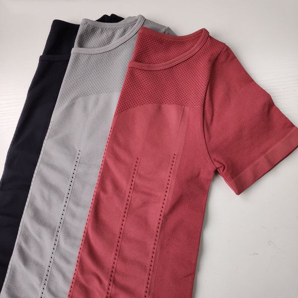 

women dream seamless full length seamless long sleeve sports wear for women gym yoga shirt sports wear, White;red