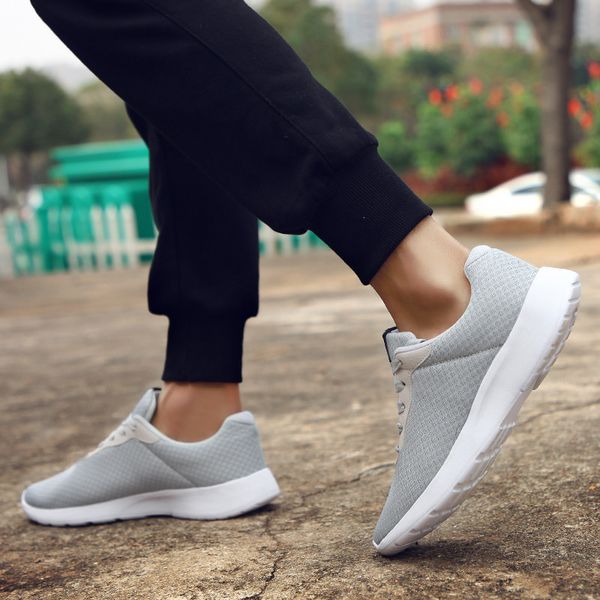 

men's shoes summer 2020 new style woven running shoes mesh lightweight breathable fashion athletic casual slow travel