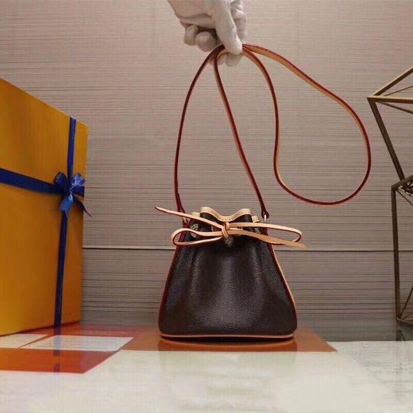

wholesale mini drawstring bucket bag designer new genuine leather ladies messenger bag fashion wild portable messenger shoulder bag