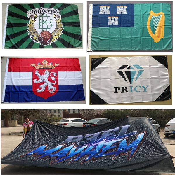 Flagge mit individuellem Druck, jede Größe, klein, groß, groß, riesig, riesig, fliegende, hängende Polyester-Flaggen mit individuellem Logo zum Verkauf