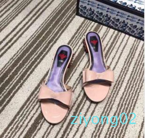 

2019 women super-luxury low-heeled sandals, super beautiful pure handmade designer spring and summer sandals, z02, Black