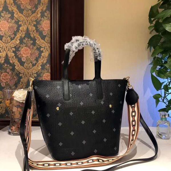 designer beach bag 2019