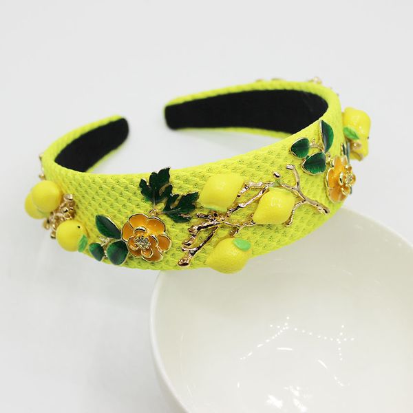 

2019 new yellow charm vintage baroque crown tiara rhinestone crystal headband wedding hair accessories 503, Golden;white