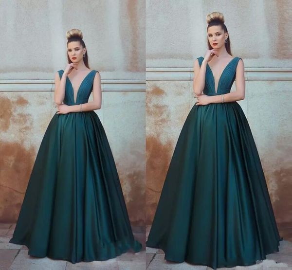 

2019 vintage hunter green satin plunging v neck a line long prom dresses sleeveless formal evening gowns party wear custom made, Black
