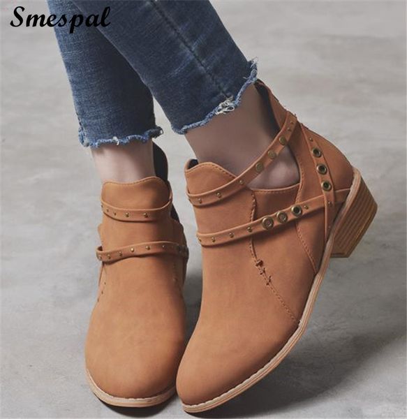 

women eyelet rivet details casual fashion wide fit suede flat heeled boots, Black