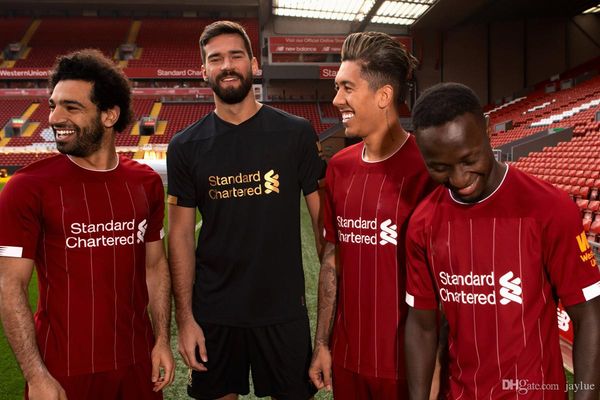 

Men 039 red port breathable formation etto hort leeved football uniform hirt football hirt