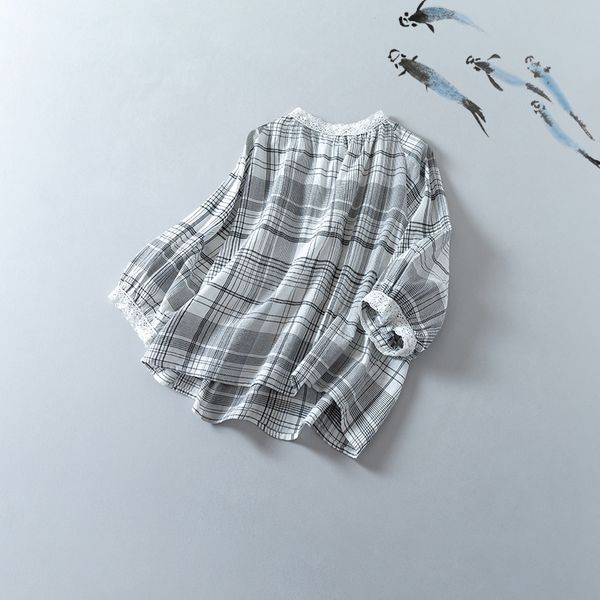 

moxia original heart 2020 art lace collar classic plaid cotton and linen shirt female, White