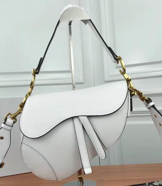 

b blg0025 leather luxury handbag designer handbag ladies chain shoulder bag signature wallet size;26*20*6cm