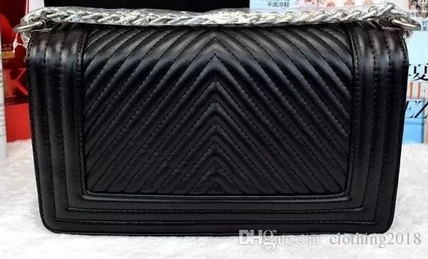 

2019 v handbag outer lock women s vintage quilted chain bag lambskin black boy v-shaped shoulder bag women s flap bag
