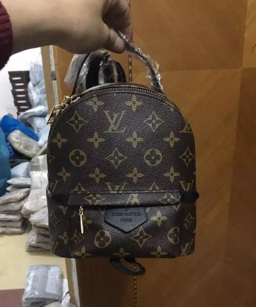 

Скидка 2019 горячая Европейский и американский бренд женская сумка мода женская су