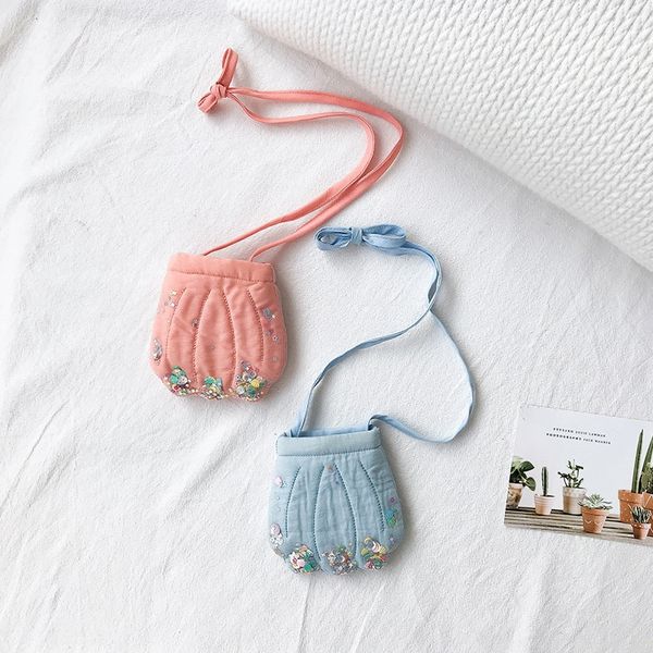 

xq-2019 matching bag and to place an order together xq-2019 matching bag and clothes to place an order clothes together