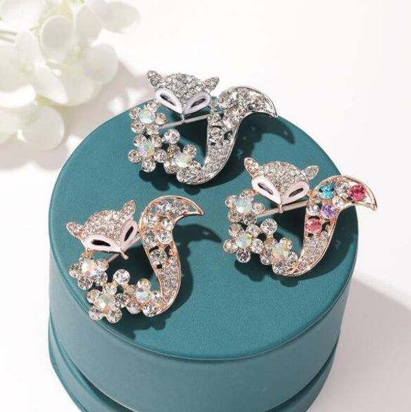 

wholesale cute fox badge brooch pins crystal rhinestone corsage scarf clips women girl suit lapel pins accessories, Gray