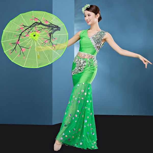 

chinese style dai dance costume new modern yunnan ethnic style peacock dance costume fishtail skirt, Black;red