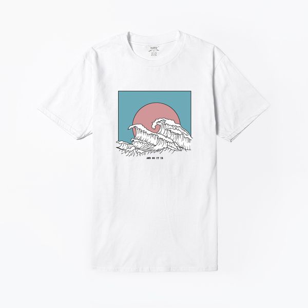 

женщины дизайнерская tshirts женская одежда новая мода футболки женщины топы harajuku лето с коротким рукавом большая волна t shirt женщины, White