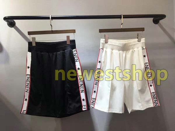 

2020 new summer mens sports leisure shorts trousers joggers mens lettered shorts pants trendy mens designer shorts pants, White;black