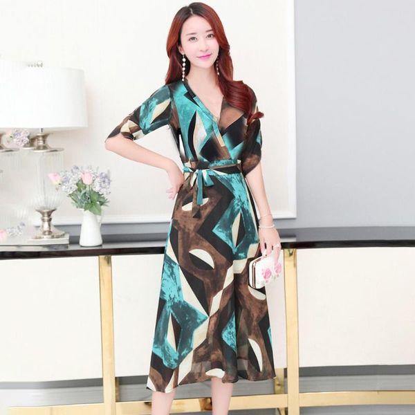 

summer dress 2020 new fashion women lady geometric print v-neck short sleeve knee length drees beach bohemian dress, White;black