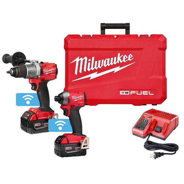 

Milwaukee 2996 22 m18 fuel 18 volt hammer drill and impact driver combo kit