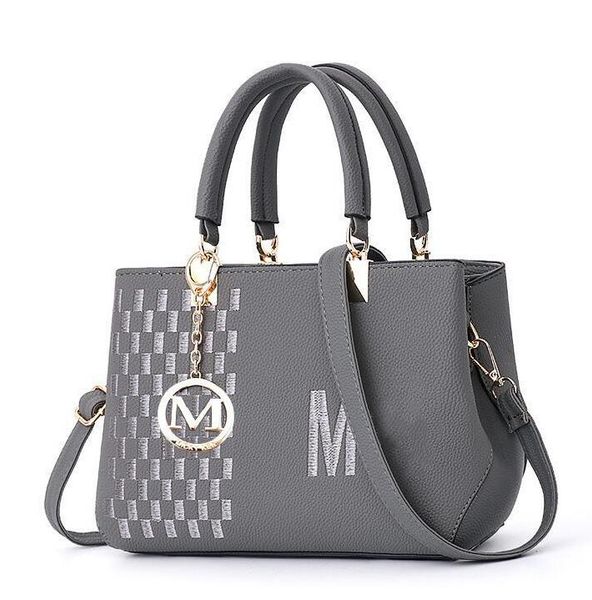 

promotion fashion famousdesigner handbags luxury handbag women designer bags purse luxury large capacity totes bags clutch bag t07