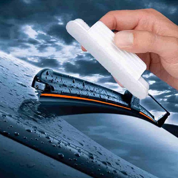 

1 pcs universal applicator car windshield glass treatment solution water rain repellent repels with sponge for all car wiper