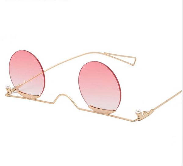 

new fashion trend sunglasses gradient ocean piece sunglasses round metal frame word nose glasses, White;black