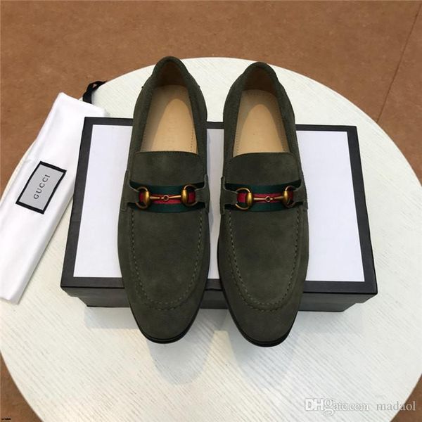 

18ss 2020 newly men's quality patent leather shoes white wedding shoes size 38-45 black leather soft man dress shoes yyy11