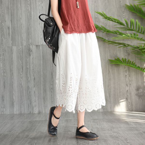 

solid color hollow out embroidery calf-length pants mori girl 2019 summer, Black;white