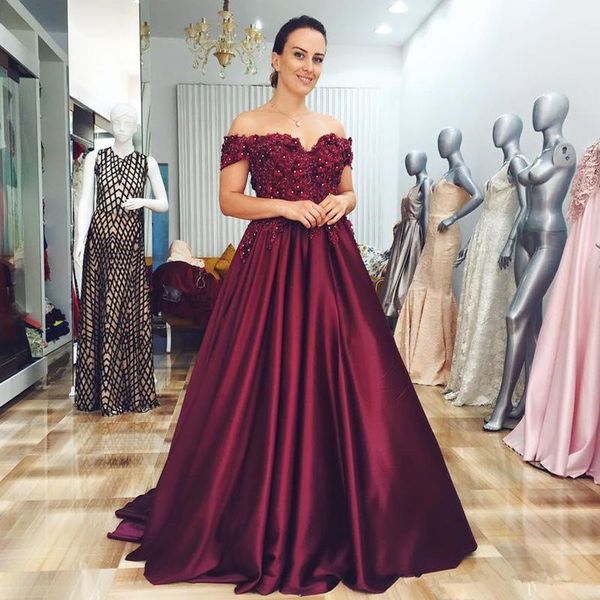 

урожай атласная линия длинные вечеринки вечерние платья с бисером applique с плечами vestidos de festa zipper назад платье невесты, White;black