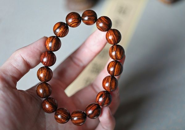 

Wen yuan 12mm yellow flower pear bracelet ingle circle ea yellow purple avocado men 039 bracelet andalwood buddha bead grimace