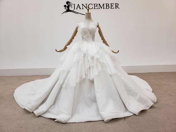 

white wedding dress heart of the angel super aestheticism high waist thin covering, big tail, shining wedding dress