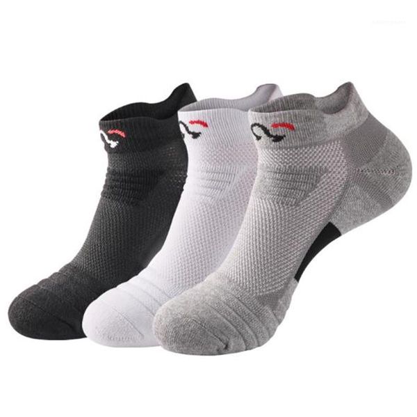 

mens designer socks sweat absorbent comfortable breathable sports terry socks mens professional outdoor running socks basketball, Black