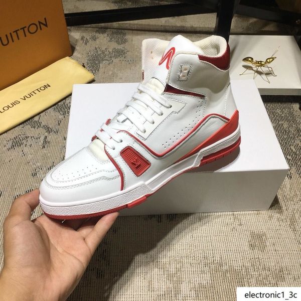 

2019qs новых мужчин на случайные кроссовки, высокие топ мужчин на открытом воздухе туристические кроссовки, быстрая доставка с оригинальной