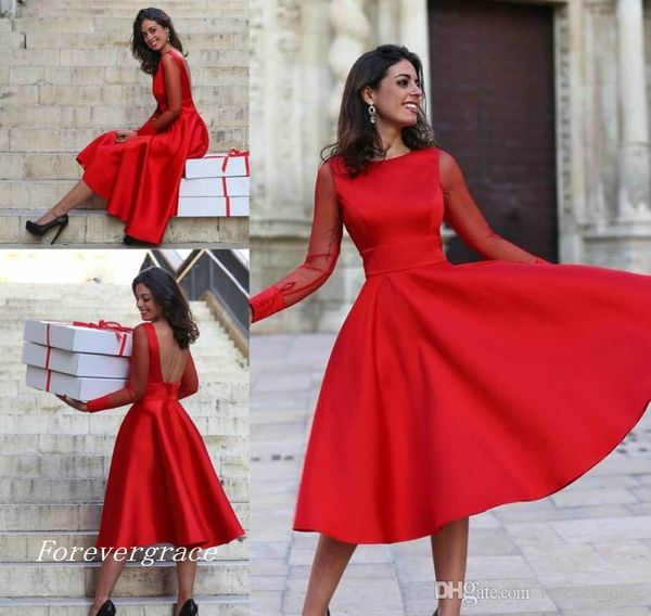 2019 a buon mercato maniche lunghe Red Homecoming Dress A Line Gewel Neck Short Juniors Sweet 15 Graduation Cocktail Party Dress Plus Size su misura