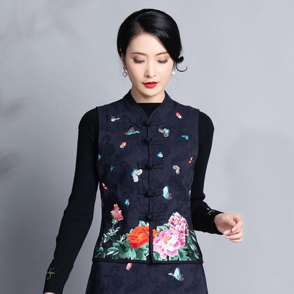 

and winter new women's wear ethnic style embroidery jacquard cotton horse nail self-cultivation retro-chinese horse jacket coat, Black;white