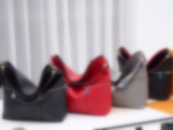 

41544 leather classic fashion handbag card bag zero wallet men's and women's backpacks single shoulder bag 41544