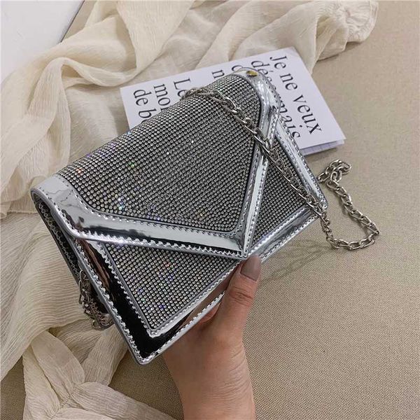 

2019 new korean version of the diamond fashion wild shoulder messenger bag chain small square bag tide