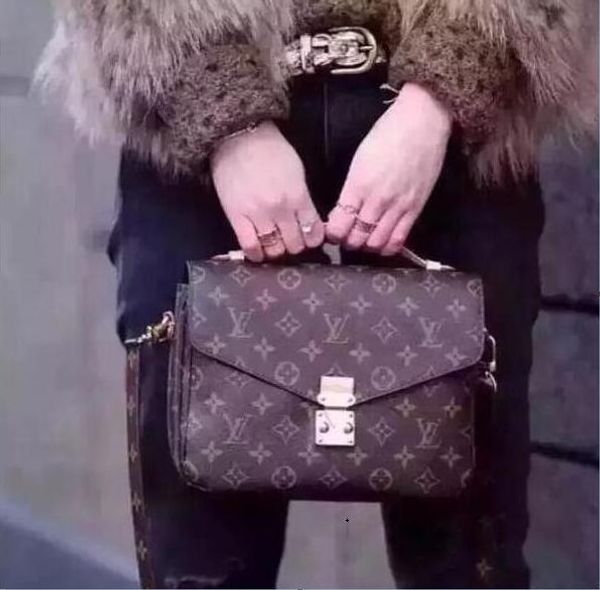

2019 Louis Vuitton новые сумки жесткие сумки сумки сумки, кожаные сумки, Сумки на ремне, Мо