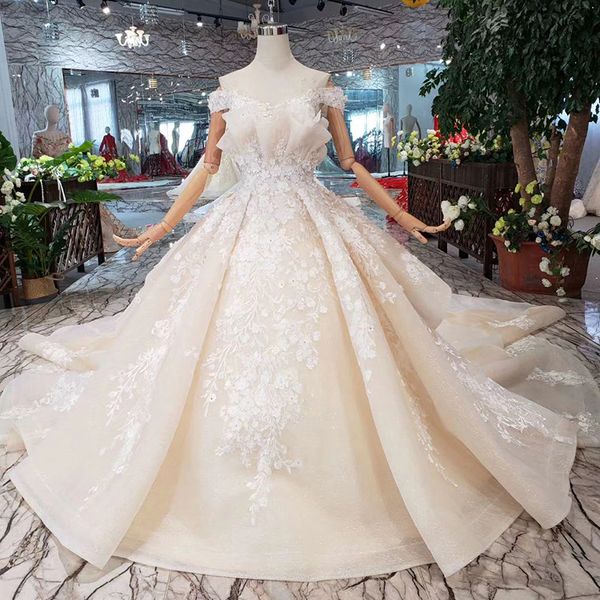 

2019 новые оболочки без бретелек свадебное платье сложные детали аппликация милая конкурс девушка с коротким рукавом зашнуровать назад длинн, White