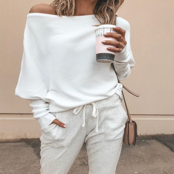 

women off shoulder sweater pullovers slash neck knitted sweaters long sleeve fashion winter sweater camisola das mulheres, White;black